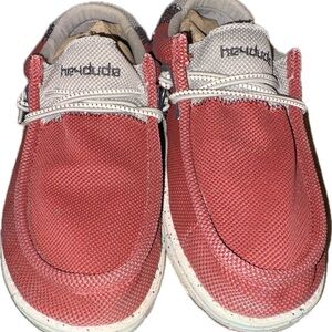 Mens HEY DUDE shoes size 10